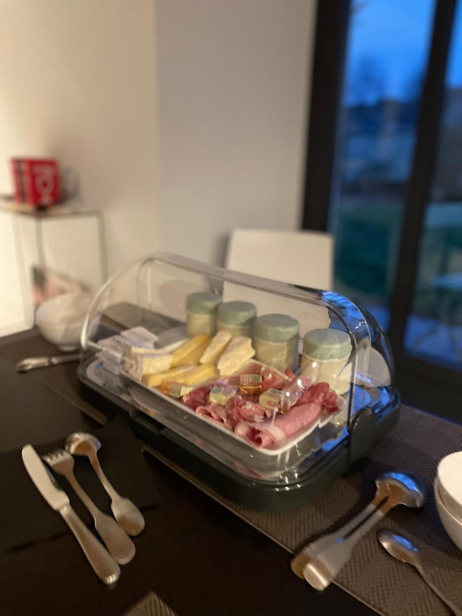 לינה וארוחת בוקר וורטי L'Atelier De Degustation מראה חיצוני תמונה