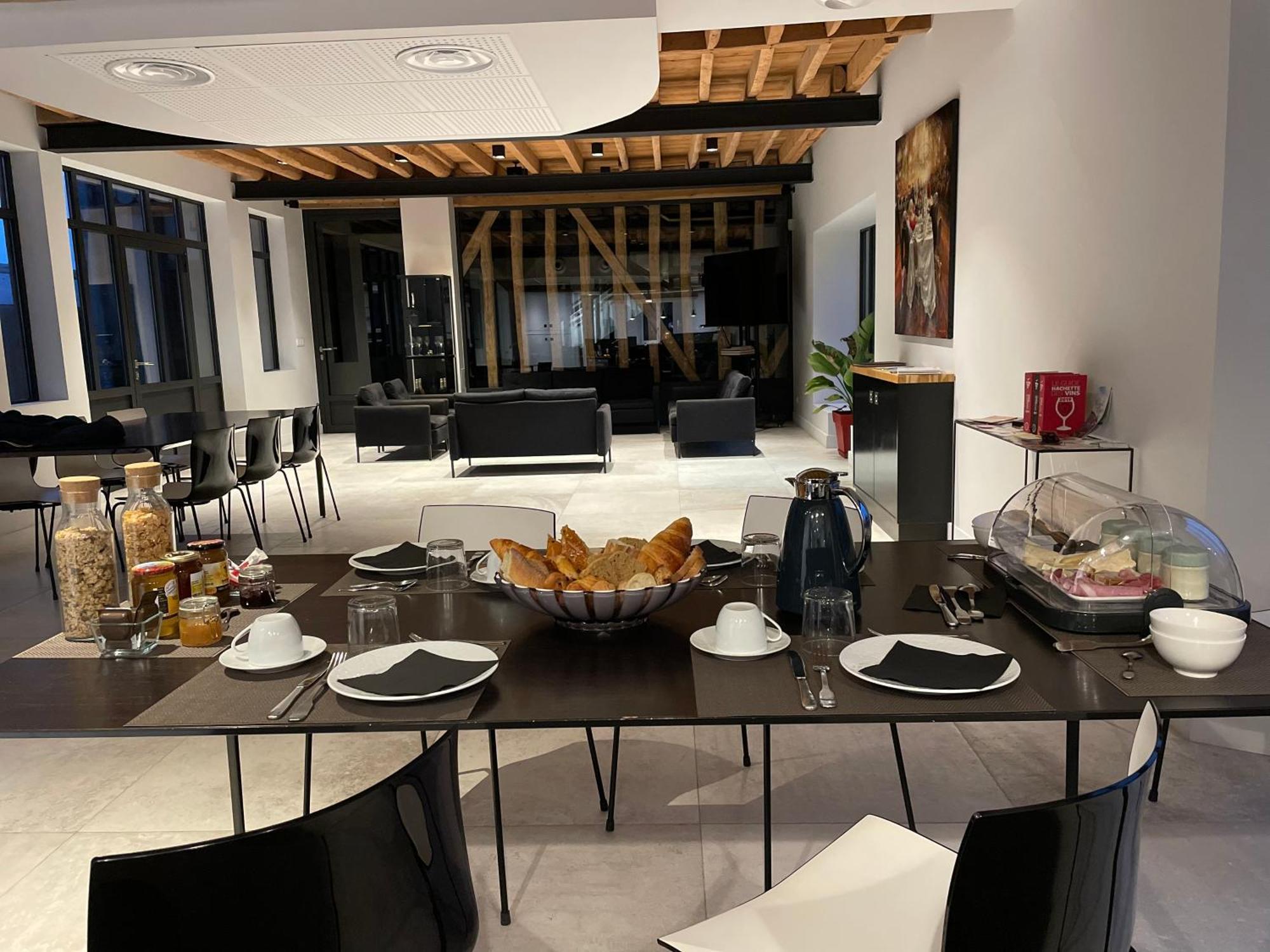 לינה וארוחת בוקר וורטי L'Atelier De Degustation מראה חיצוני תמונה